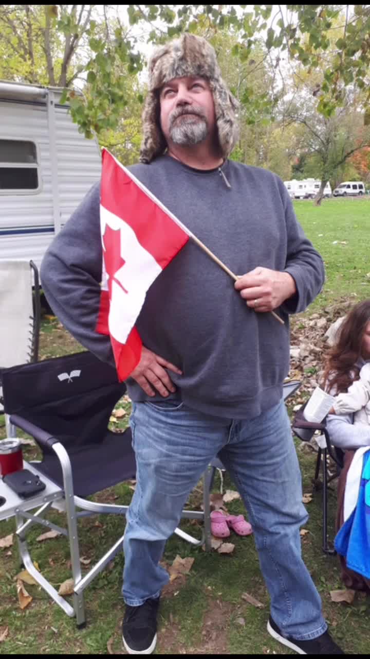 @HumdrumOrange3 🇨🇦