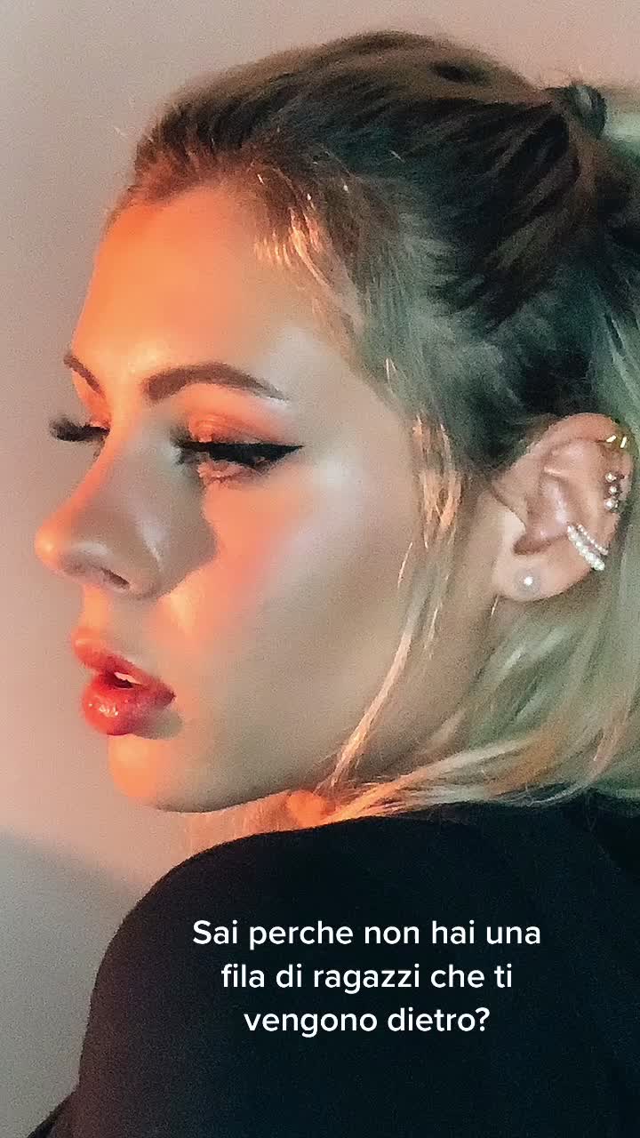 @Just_la_noe