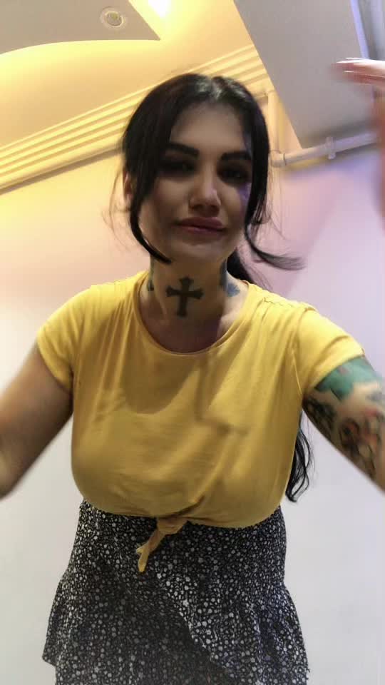 @Lena Mamasolivia
