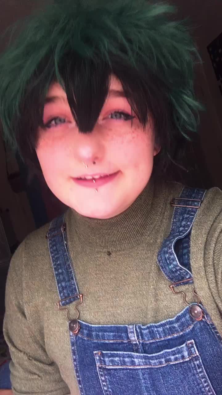 @Sage’s cosplay account
