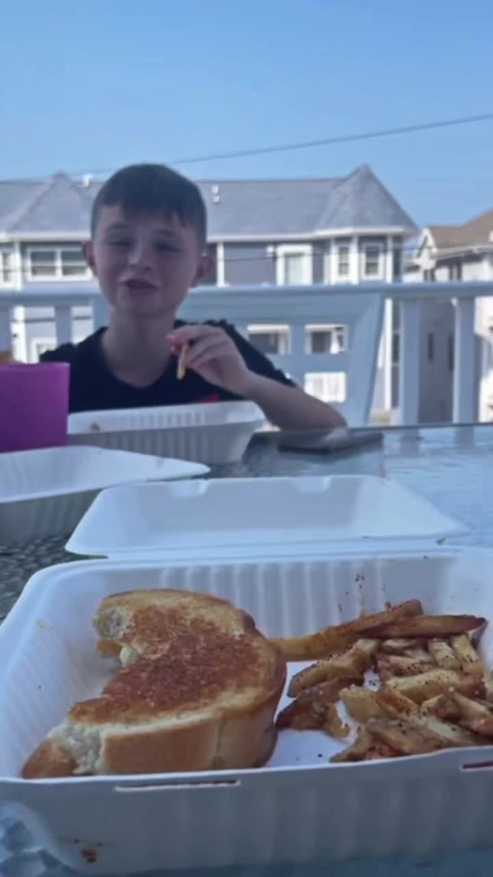 @noahschnapp