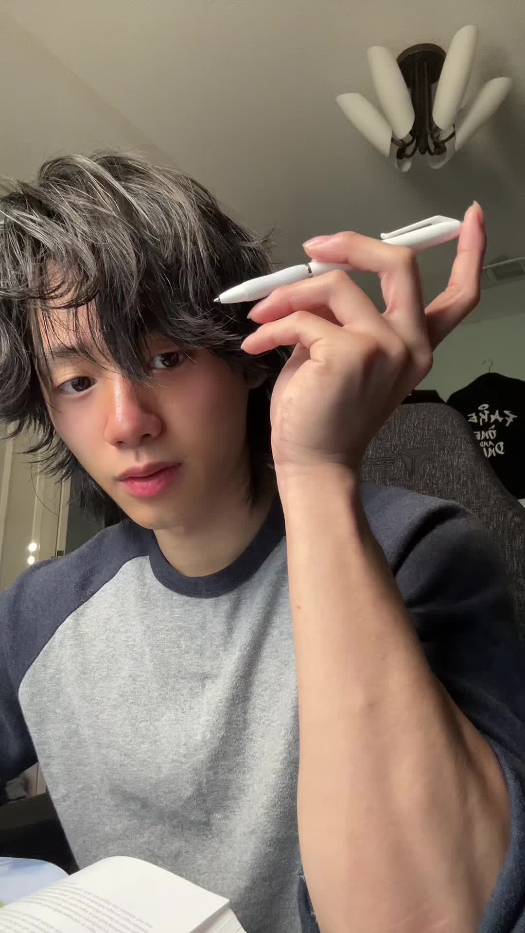 @LanhDoesStuff