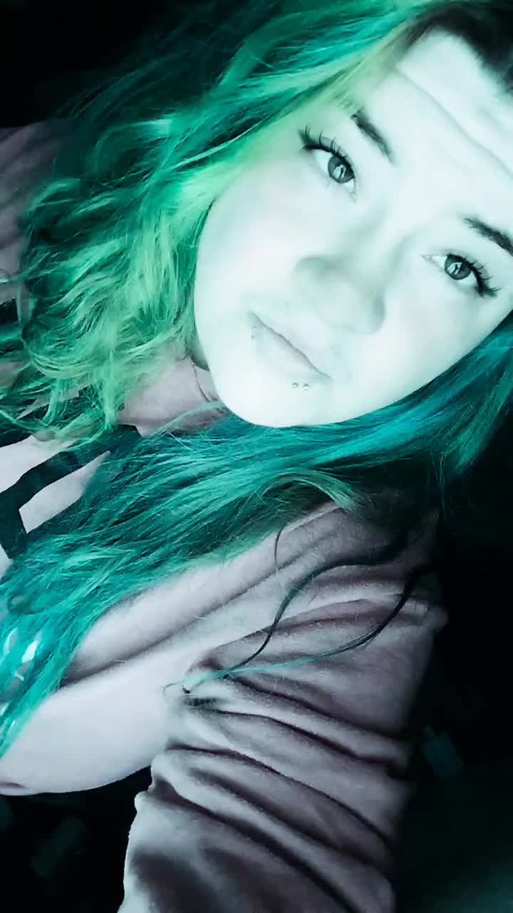 @alilwiggle