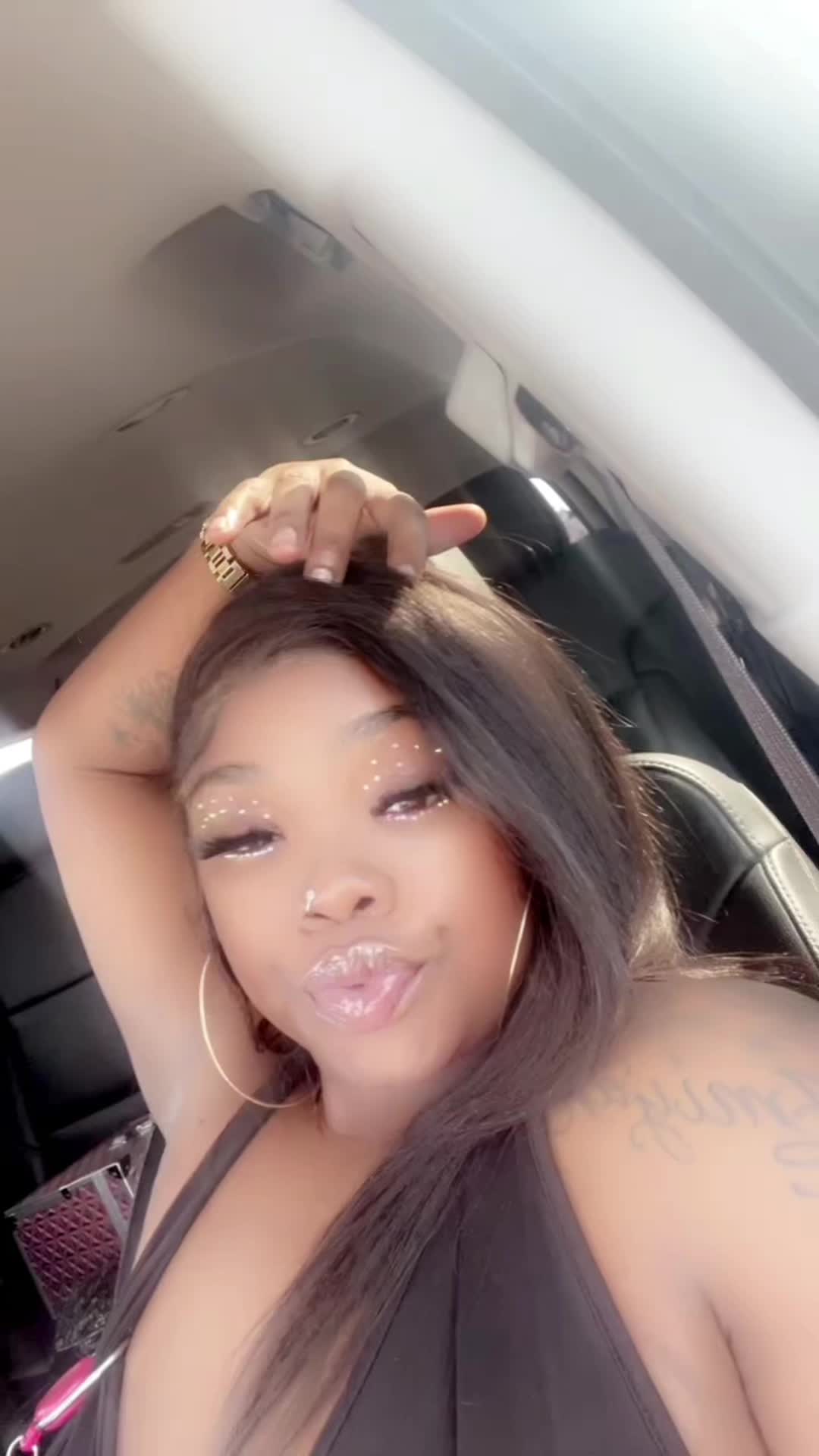 @BossedByMea