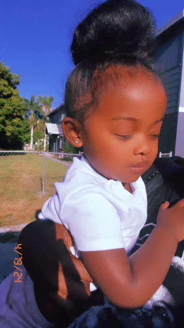 @Okashza💕 | Content Creator