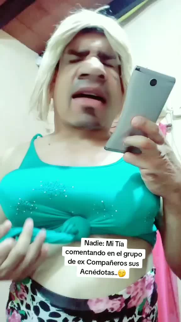 @julio_s&aacute;nchez
