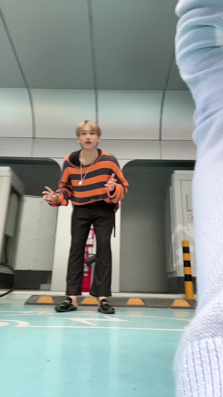 @F