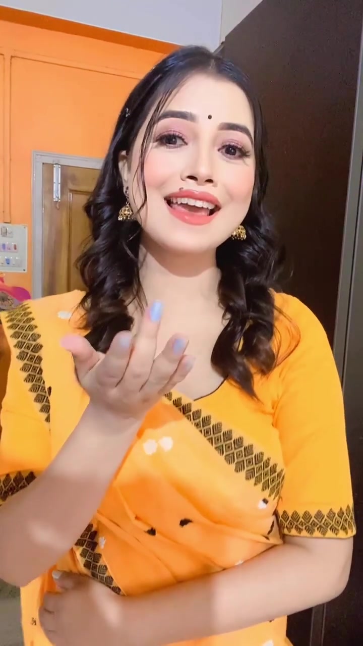 @Dipanwita_deka_official