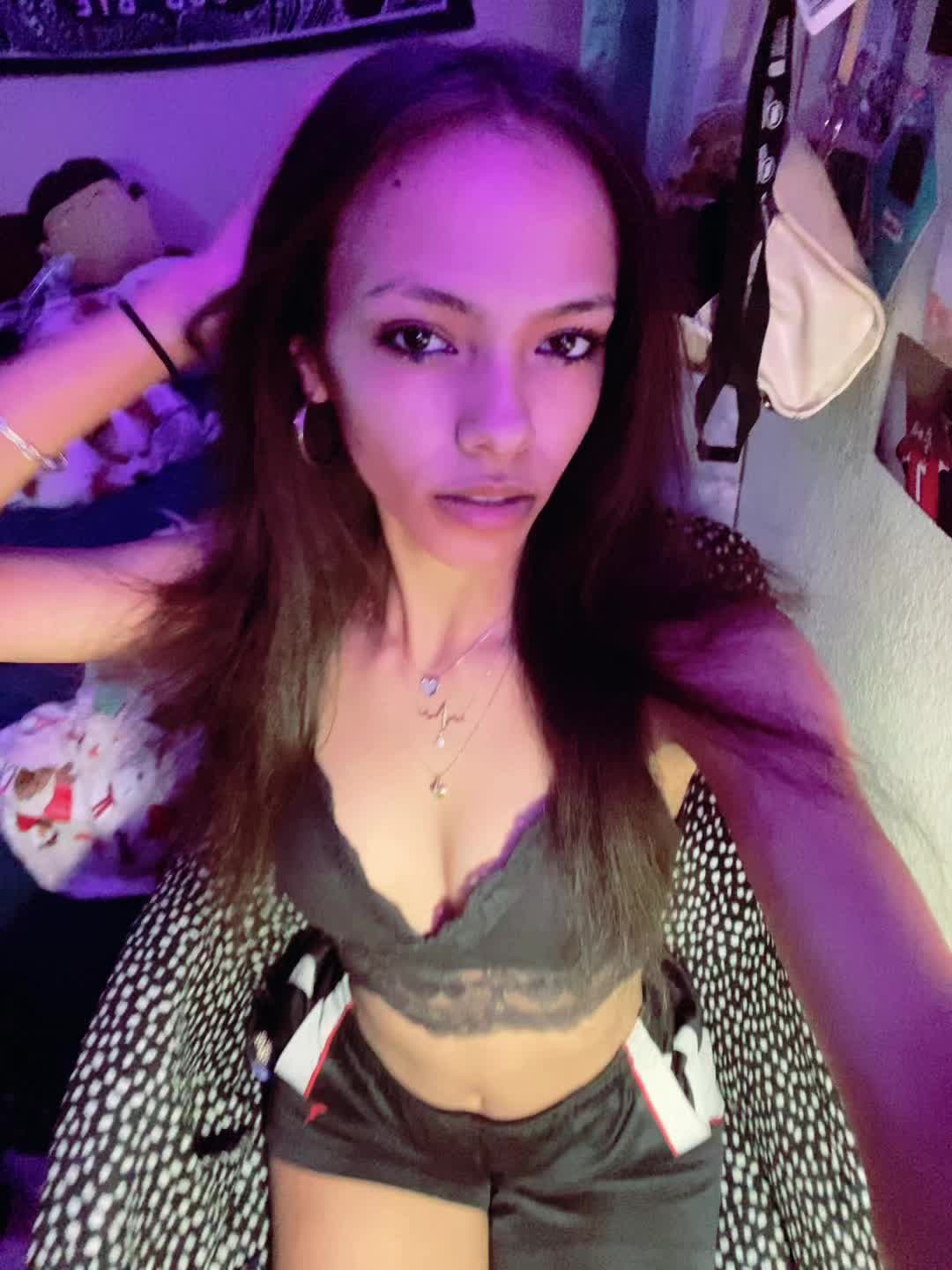 @corrynthia🫀