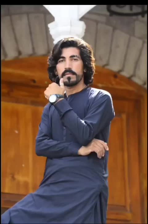 @Lala Khan