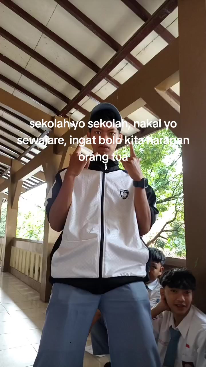 @skadaboys40
