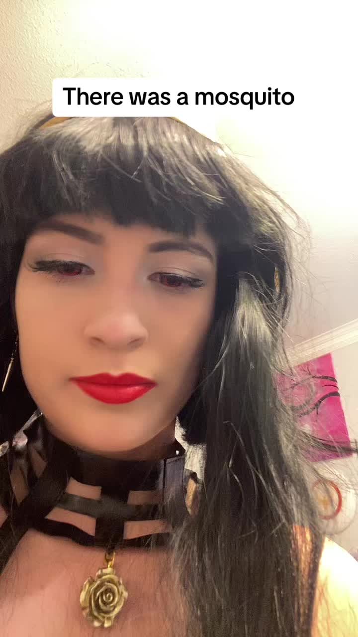 @Azura