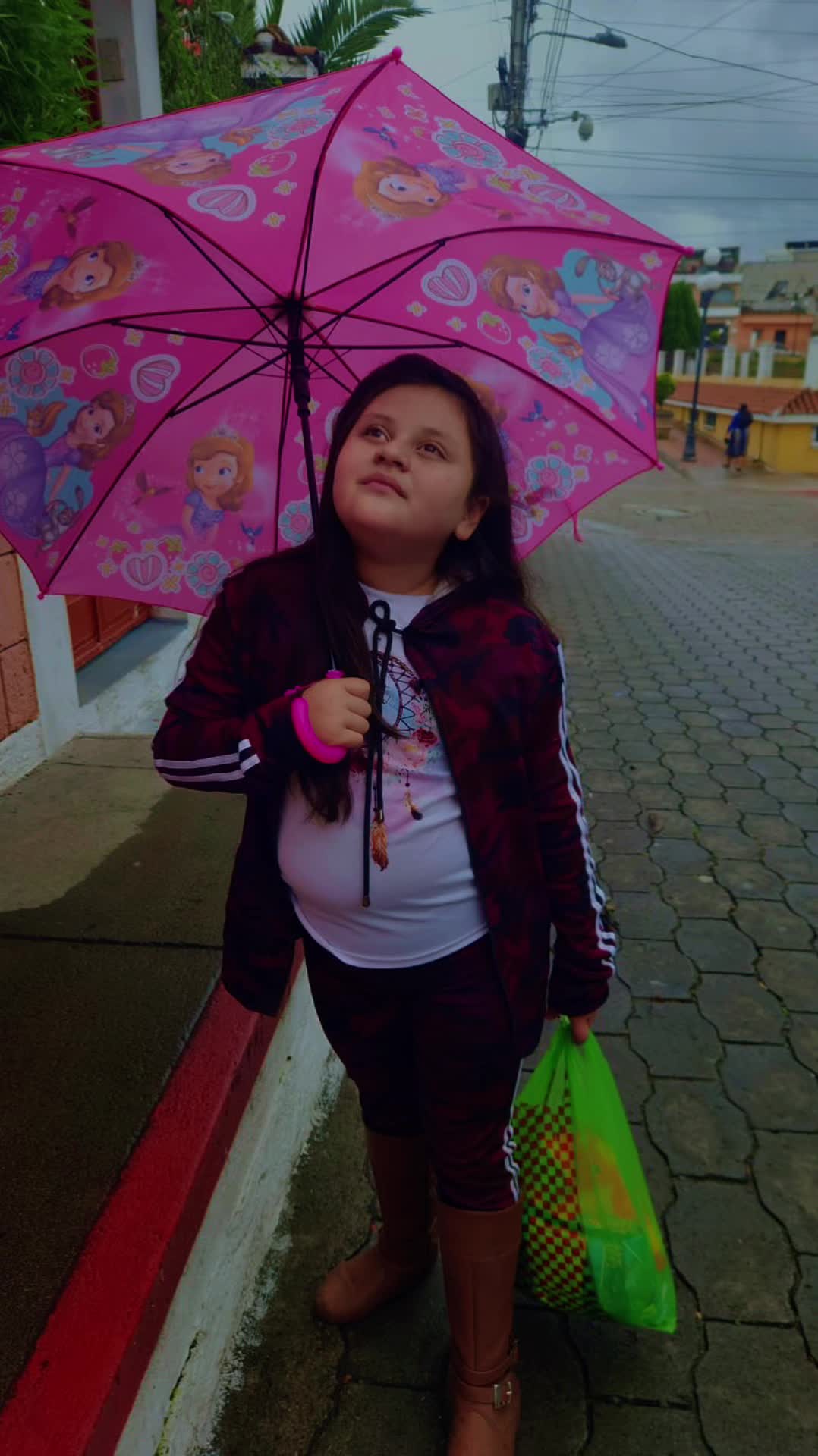 @Gabby Arango