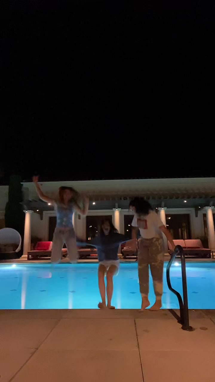 @AccidentalAlisa