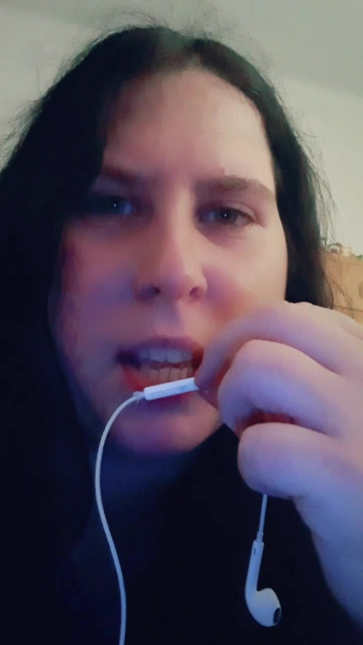 @InvaderMelly