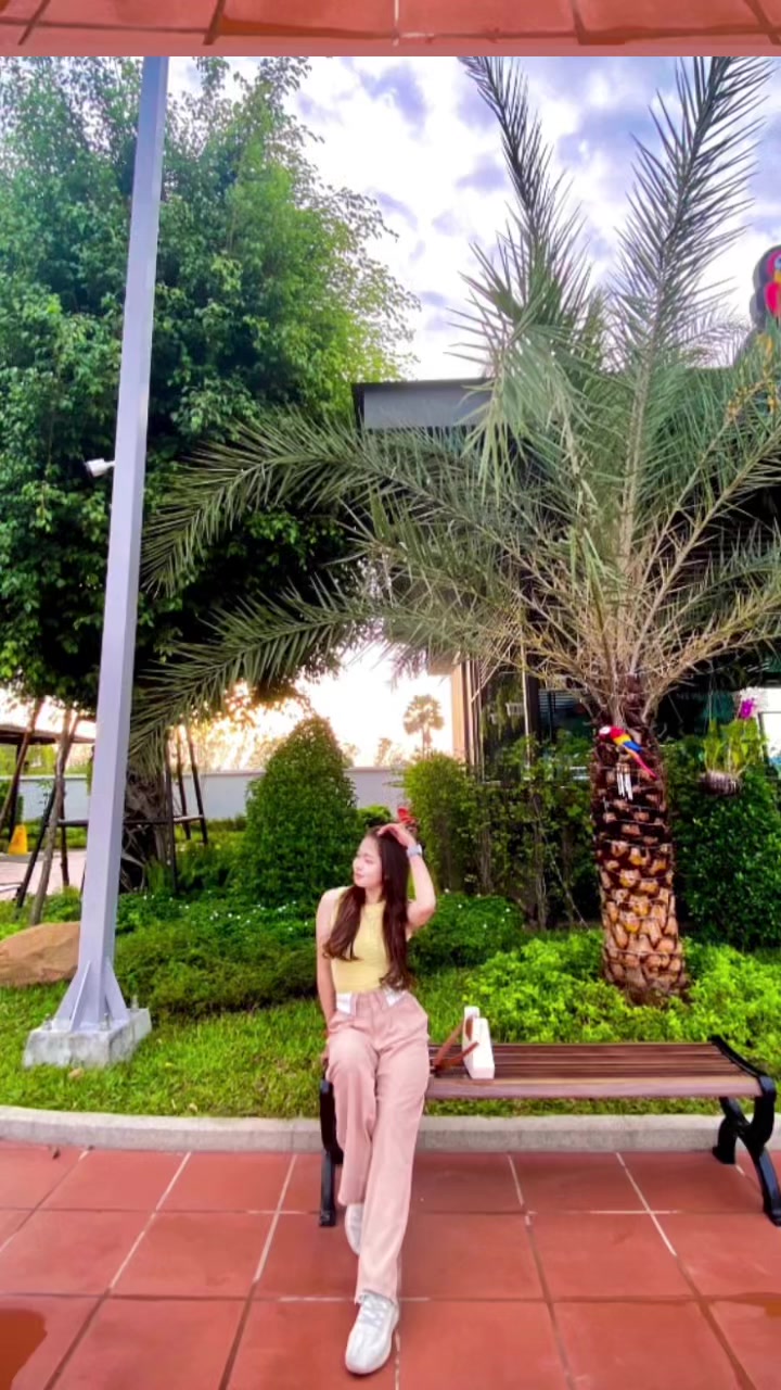 @Ta Ta ๐ฆ๐