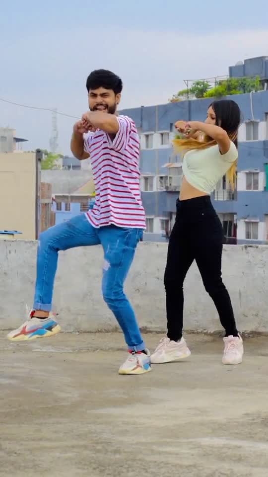 @dance_xi_vishal