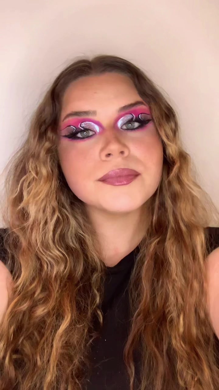 @Loconuttt