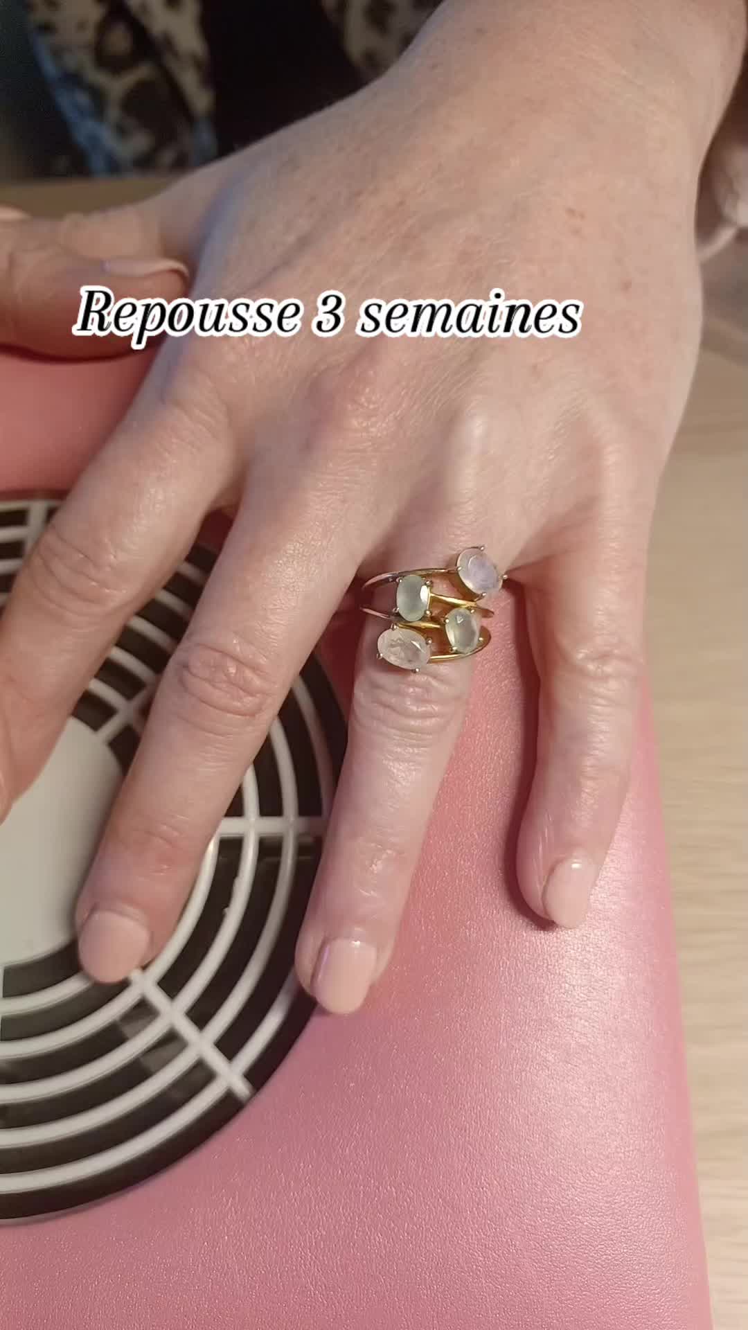 @Suzy Nails & Beauty
