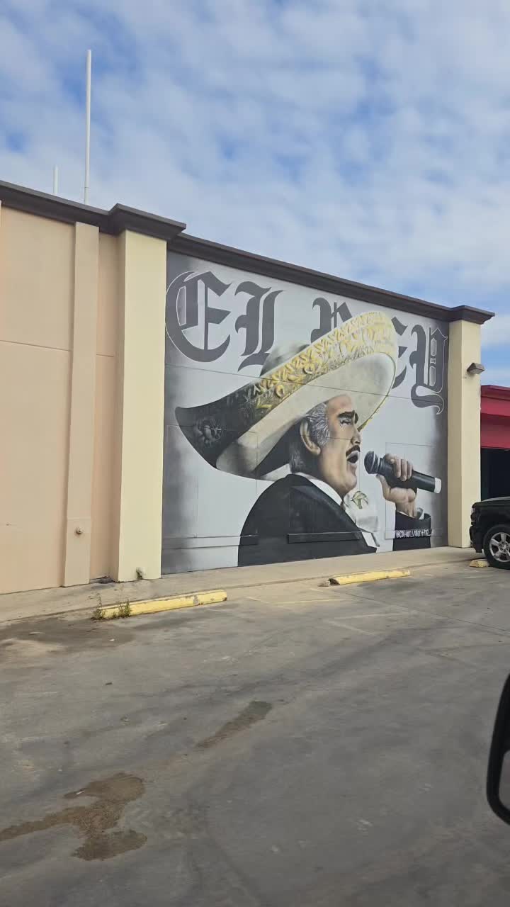 @PEDRO NAVARRO