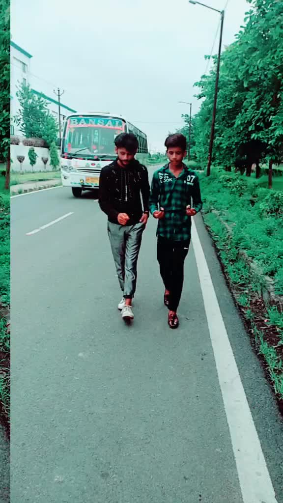 @Lovely Rai