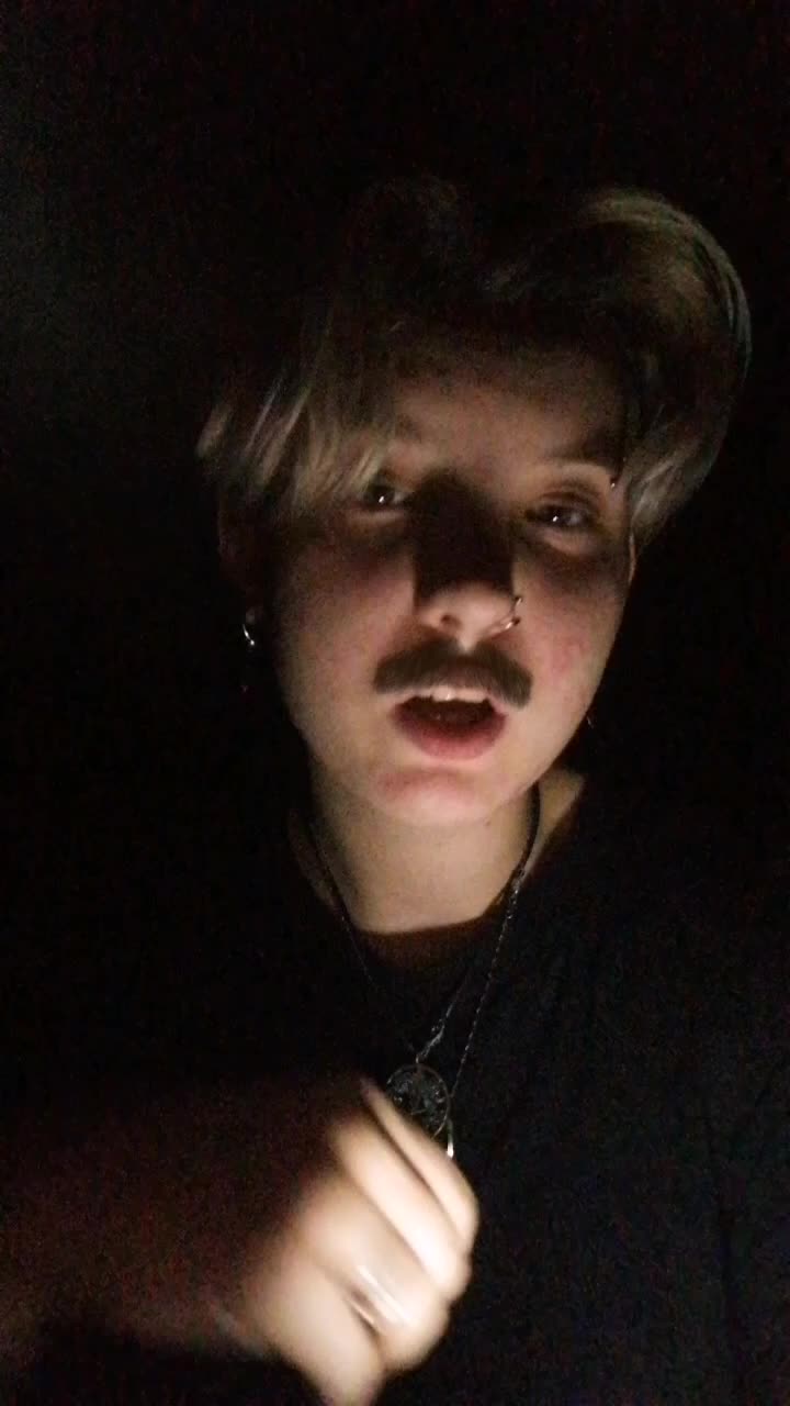 @✨