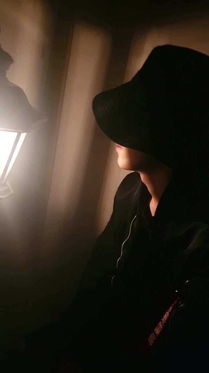 @BLACK6IX_OFFICIAL