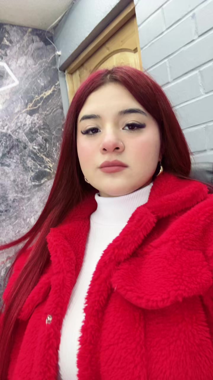 @Tryana18.