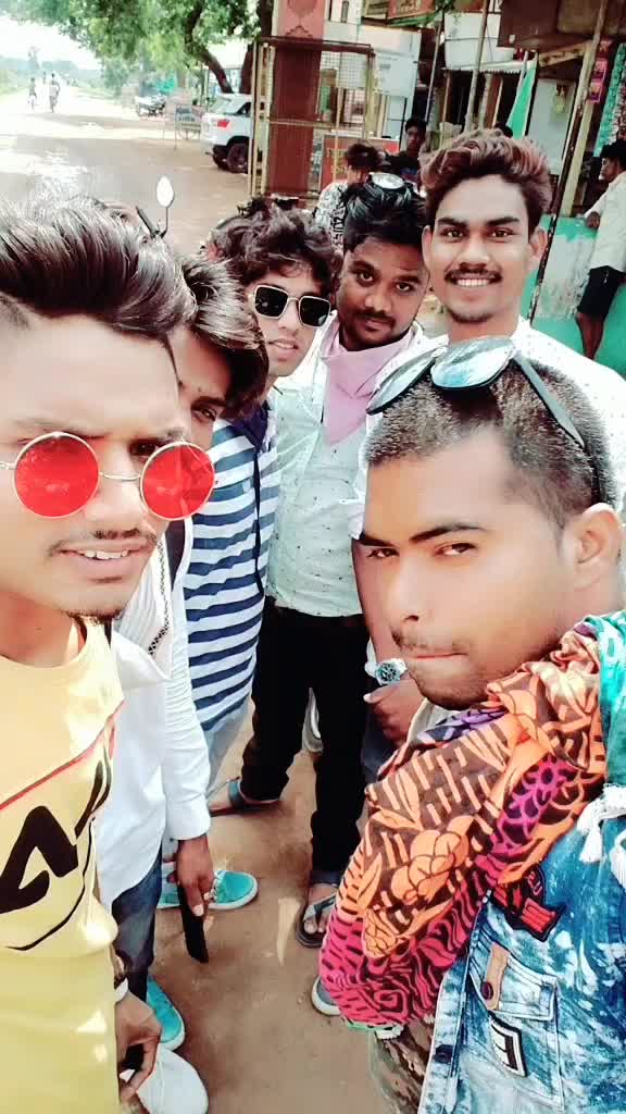 @MR.AKSHAY.LAHRE.04