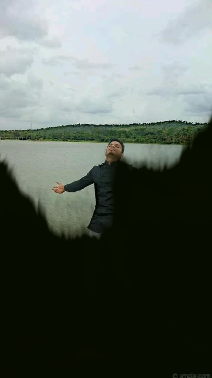 @muzzu khan
