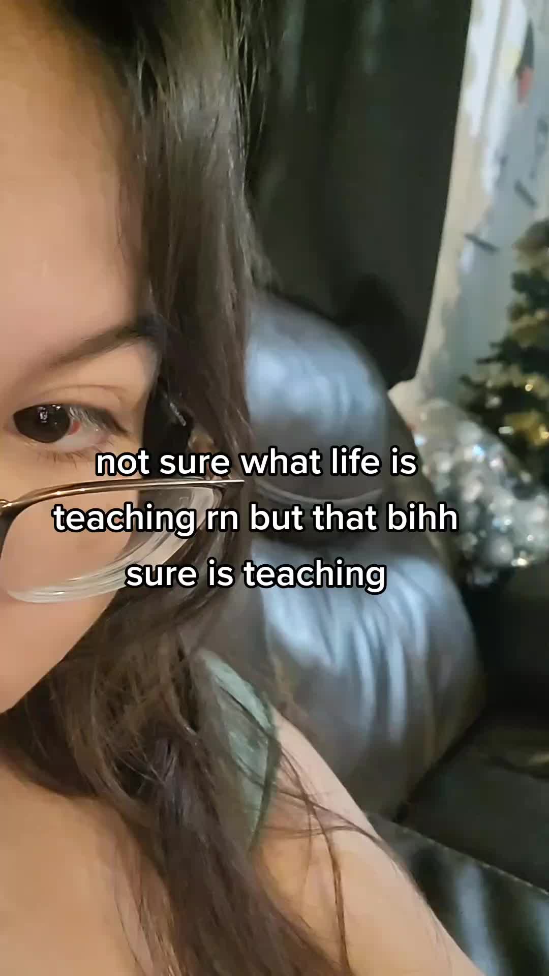 @-_-