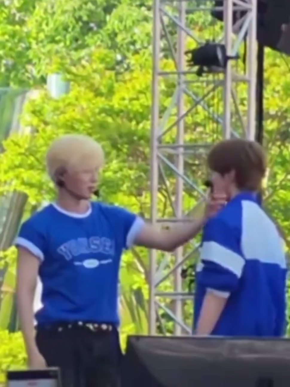 @kimjunseo moment