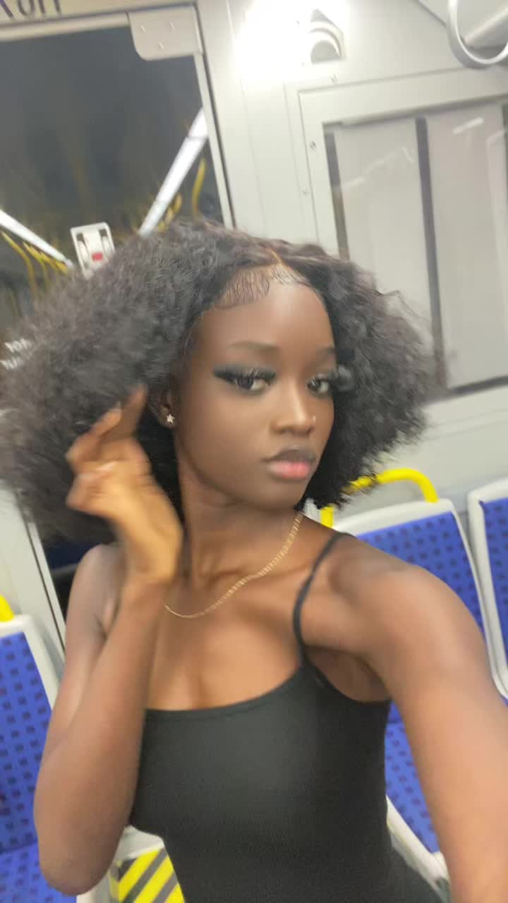 @Amy🇬🇳
