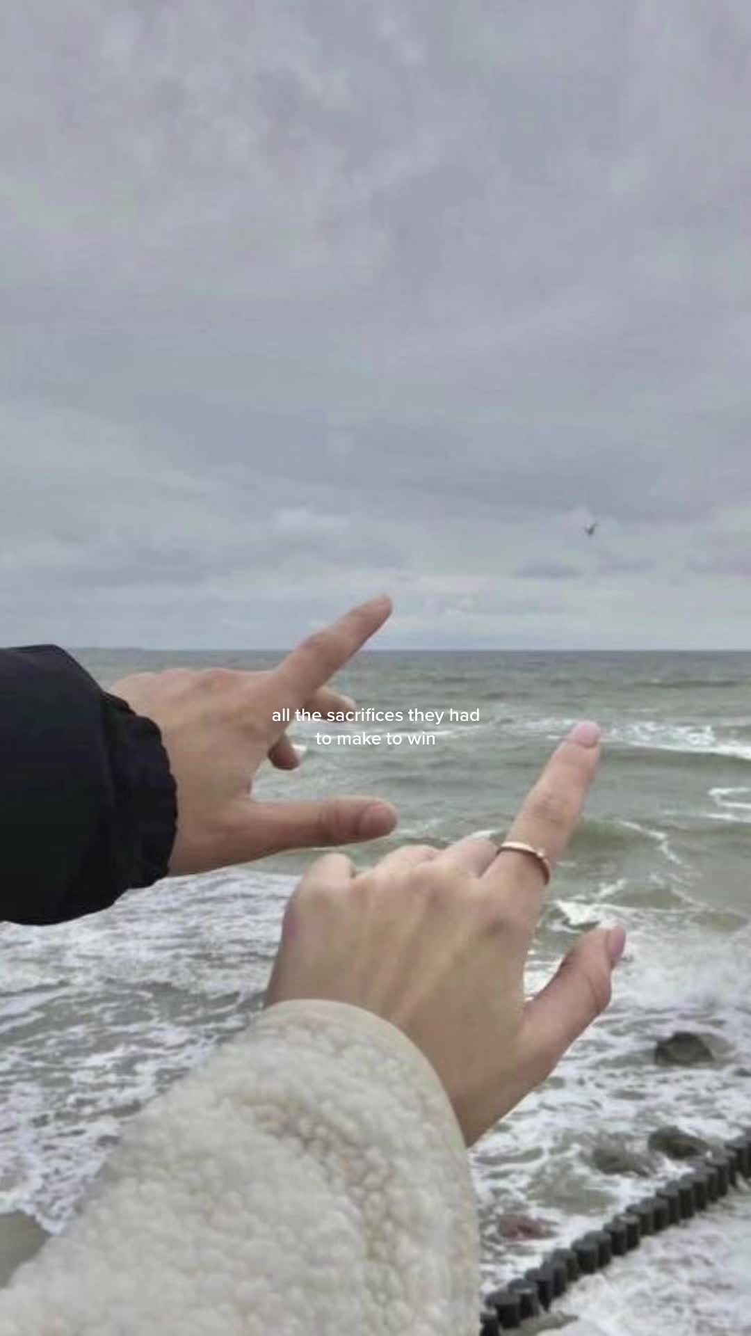 @em ★