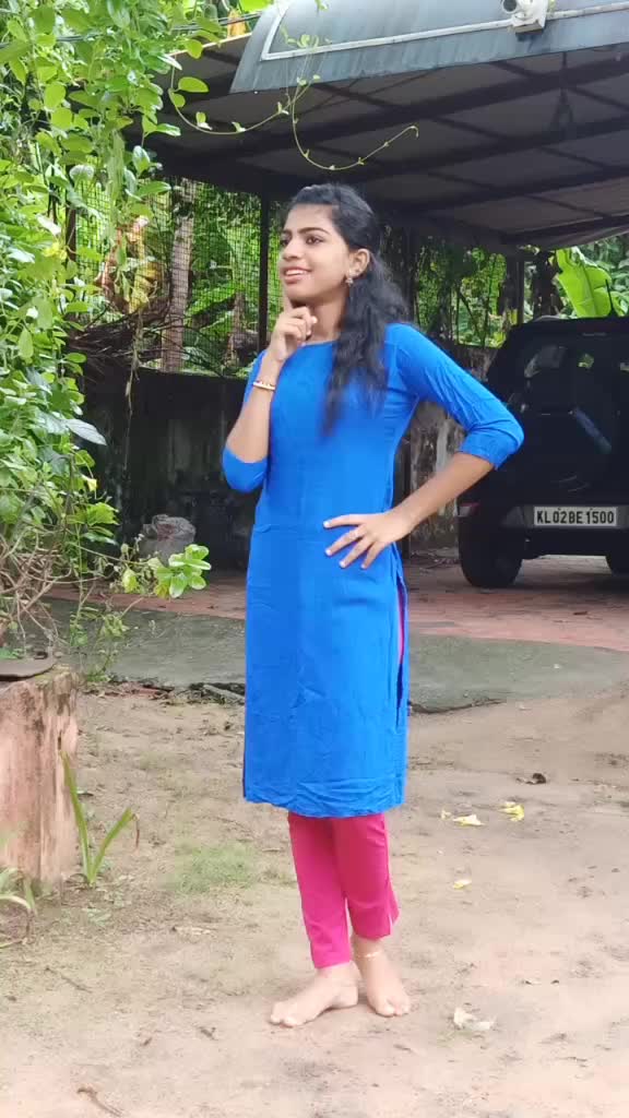@harinisuresh