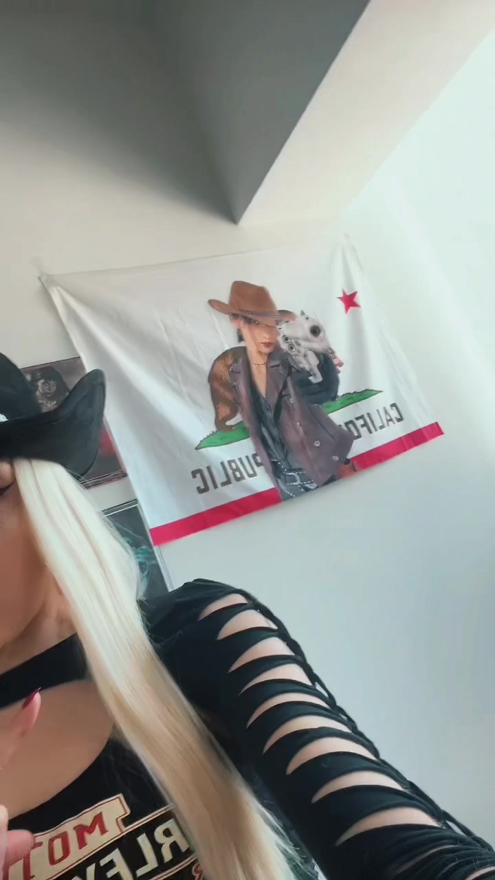 @dööm & glööm