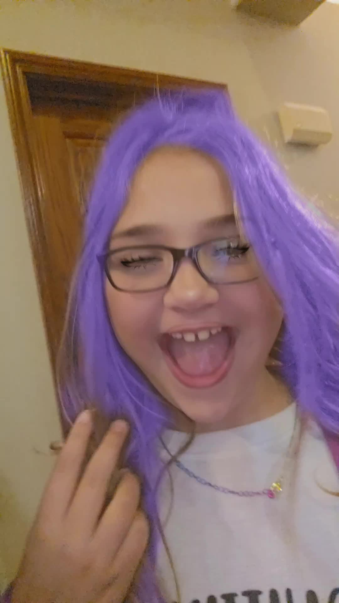 @survivngthistrip