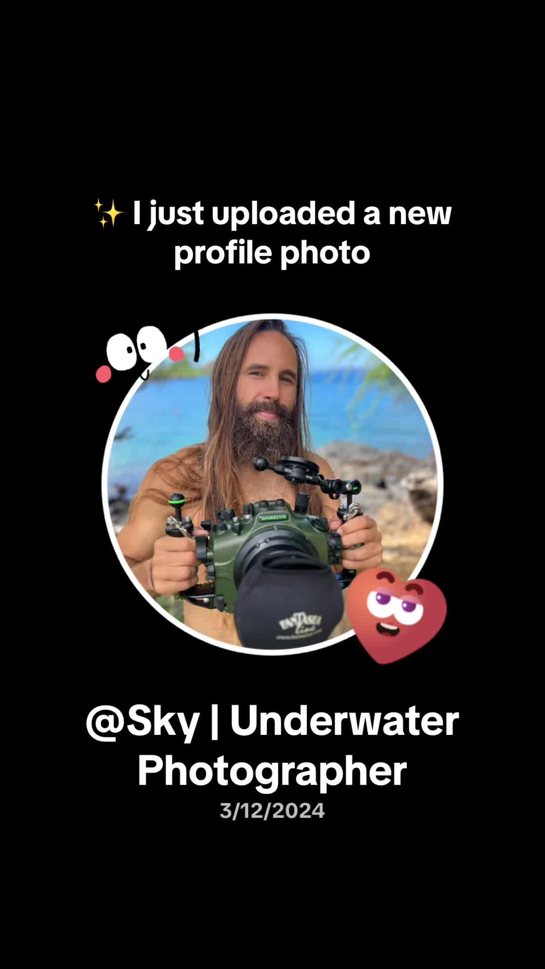 @Sky | Underwater Photographer