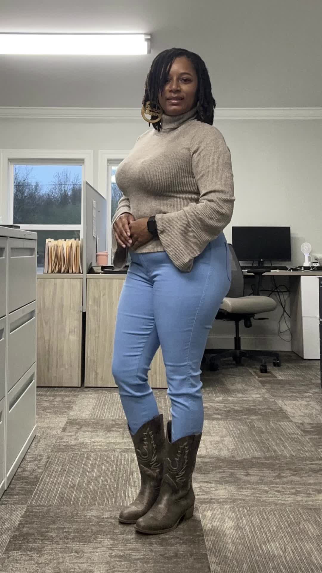 @LaShanaRenna