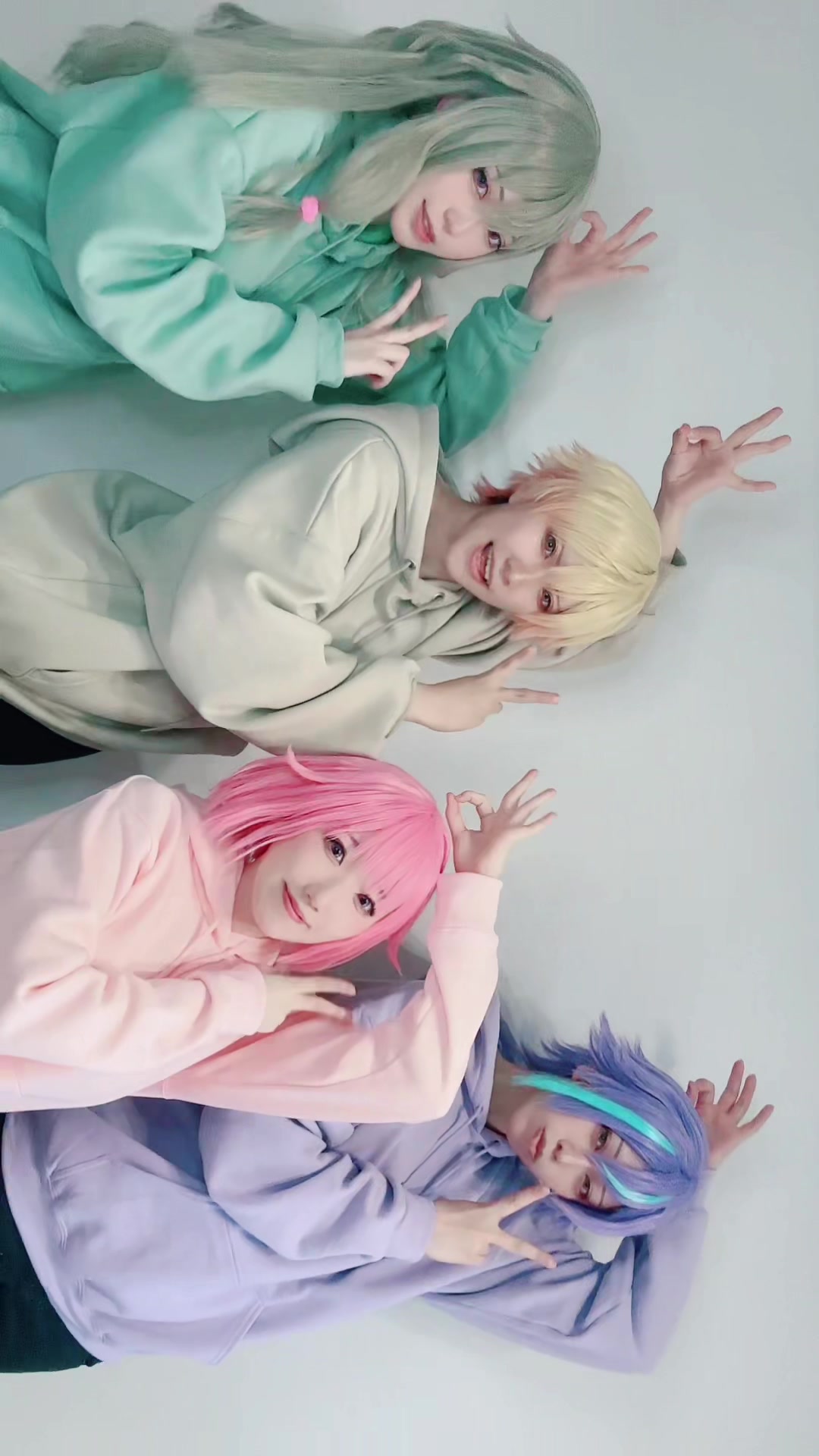 @まひる