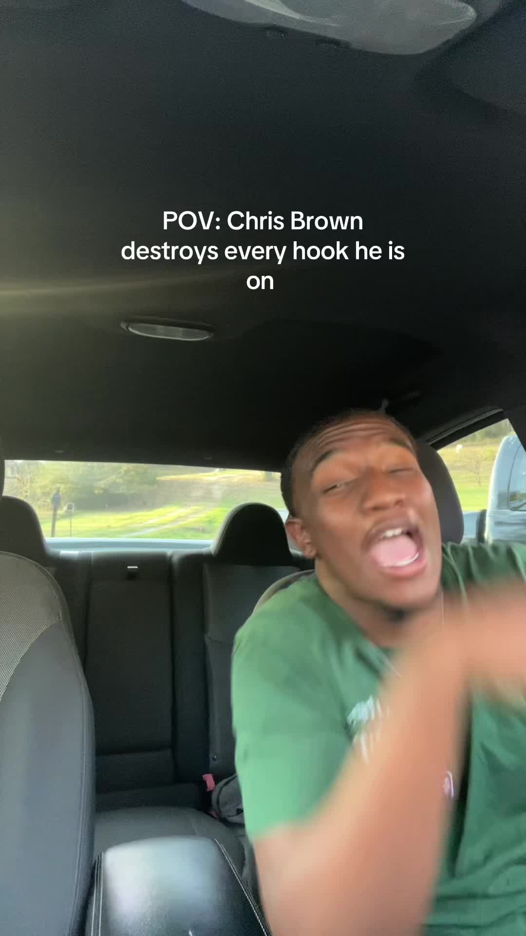 @deejones