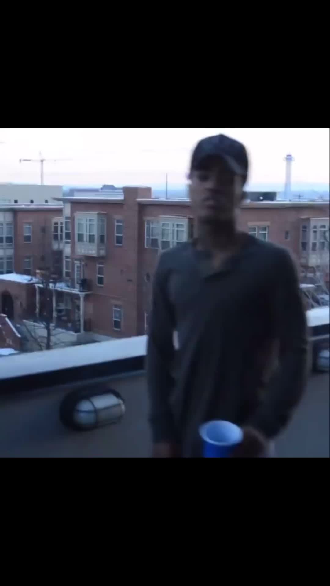 @VR