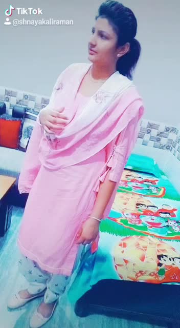 @nidhi malik
