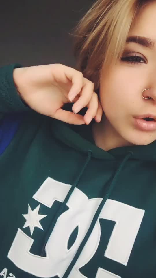 @🖤Камилла Россман🖤