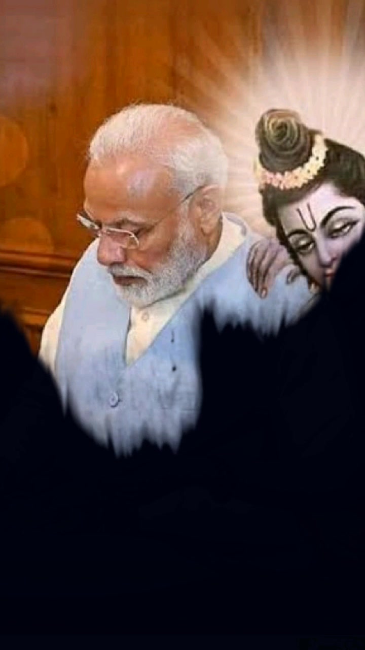 @meena_307
