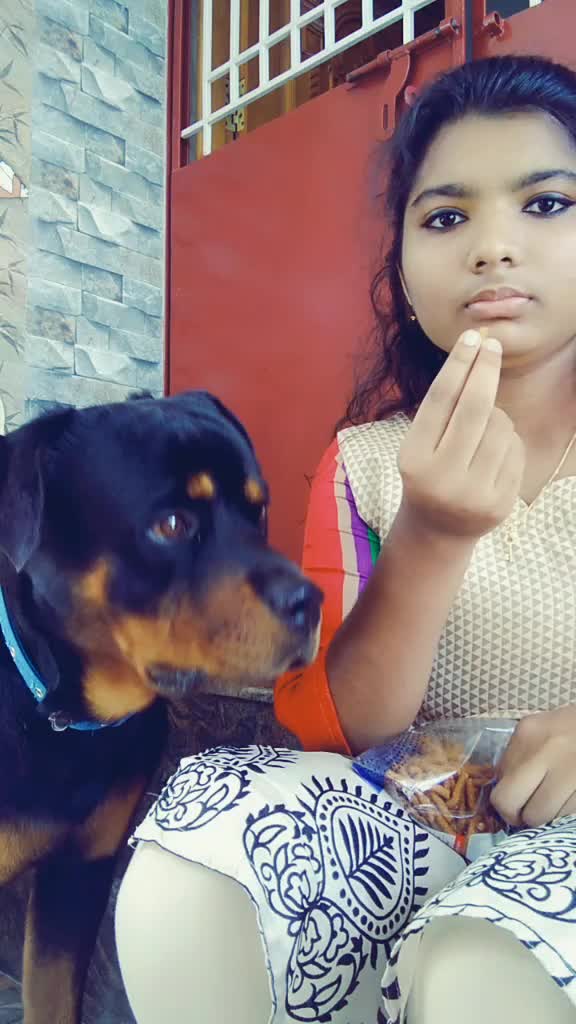 @mona._.0208_