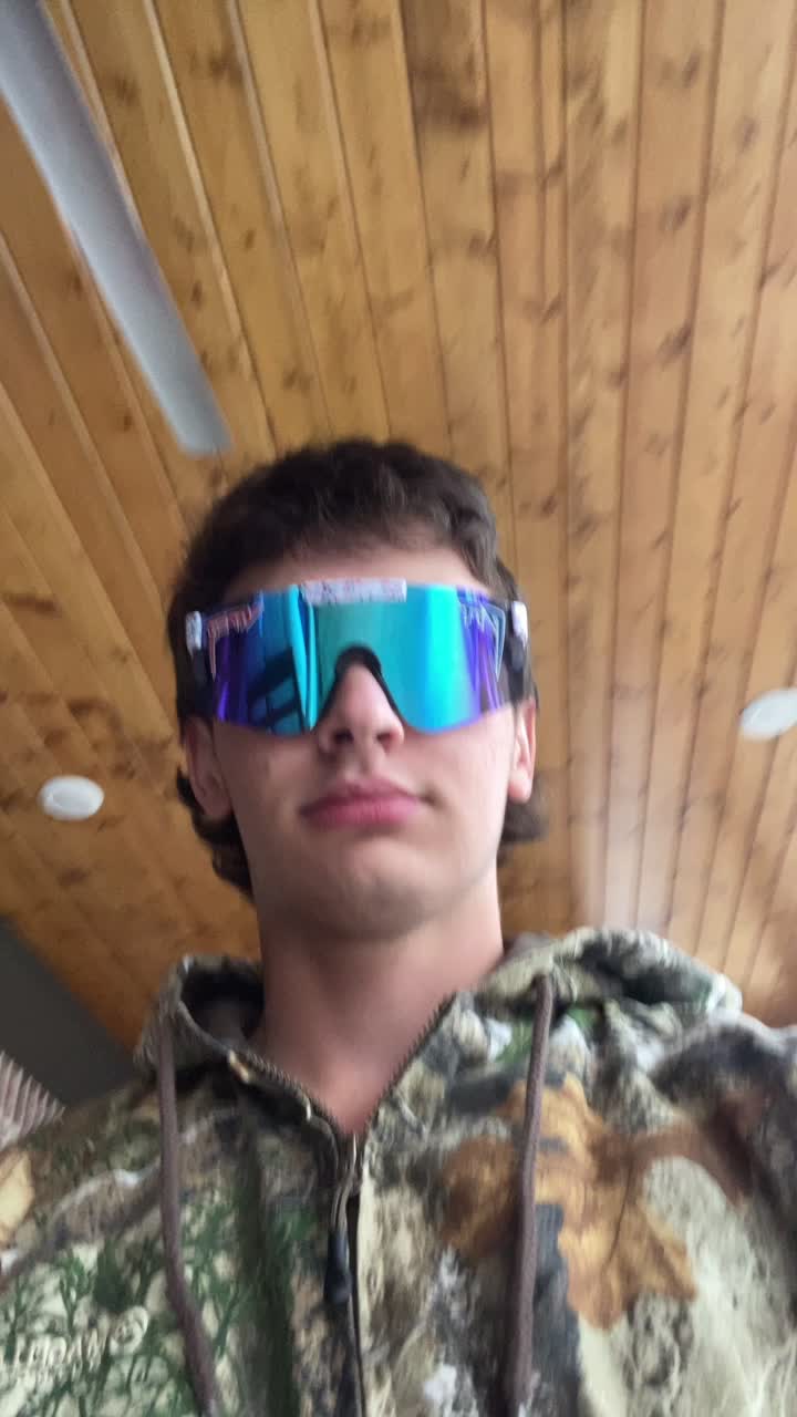 @CJ