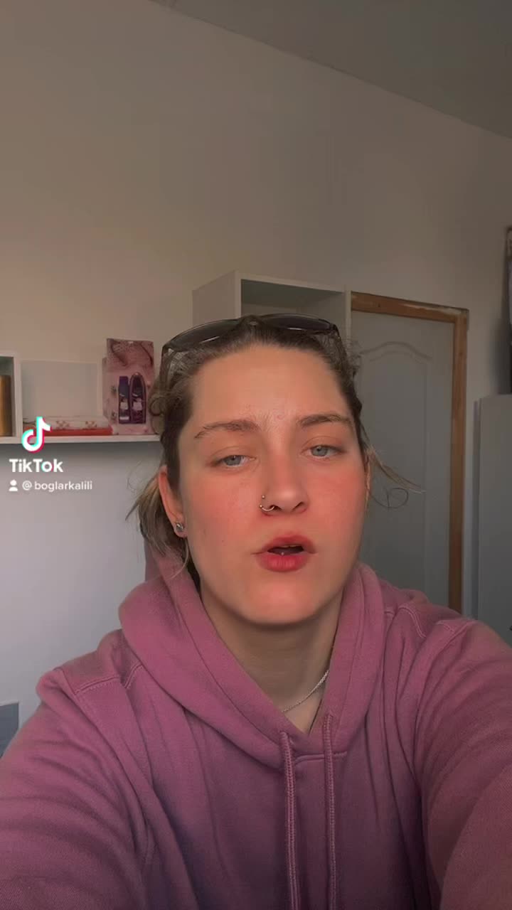 @Kerekes Bogl&aacute;rka