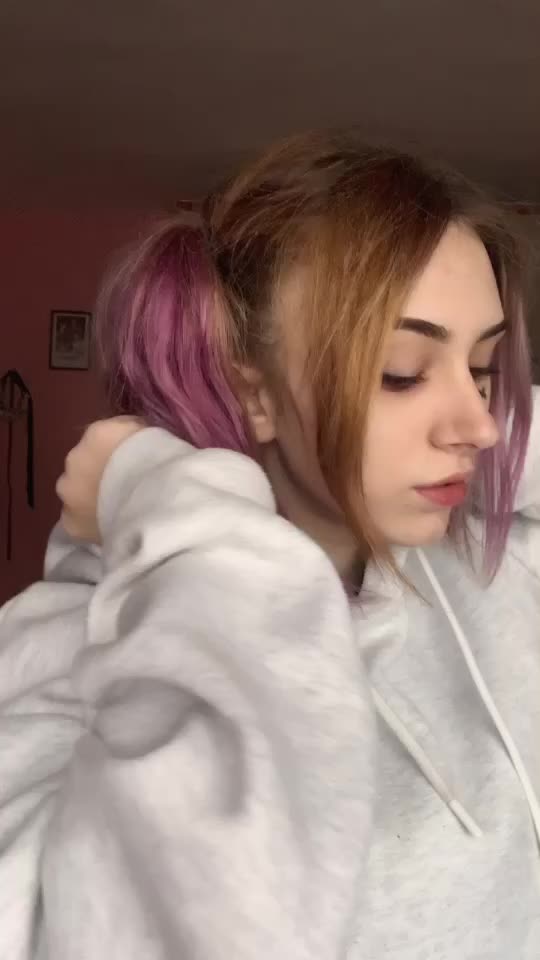 @VikTok