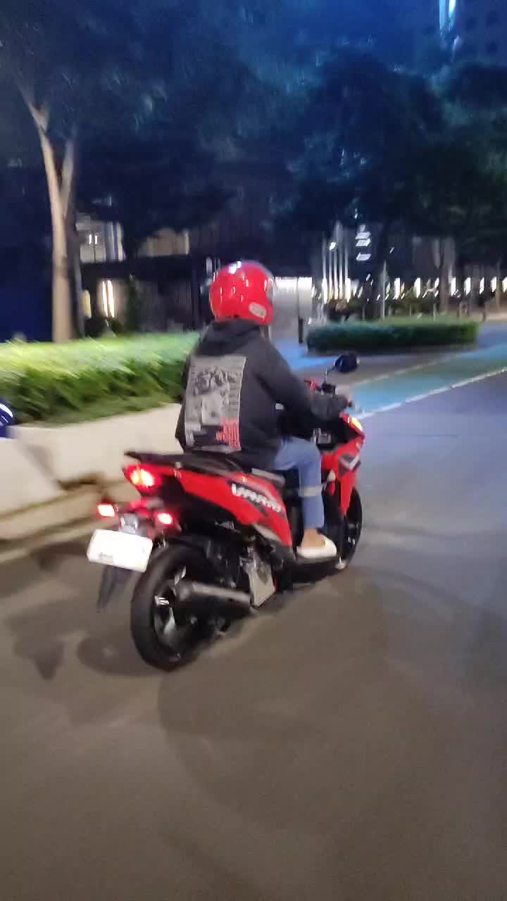 @Devar Trauma Kenal Wanita.